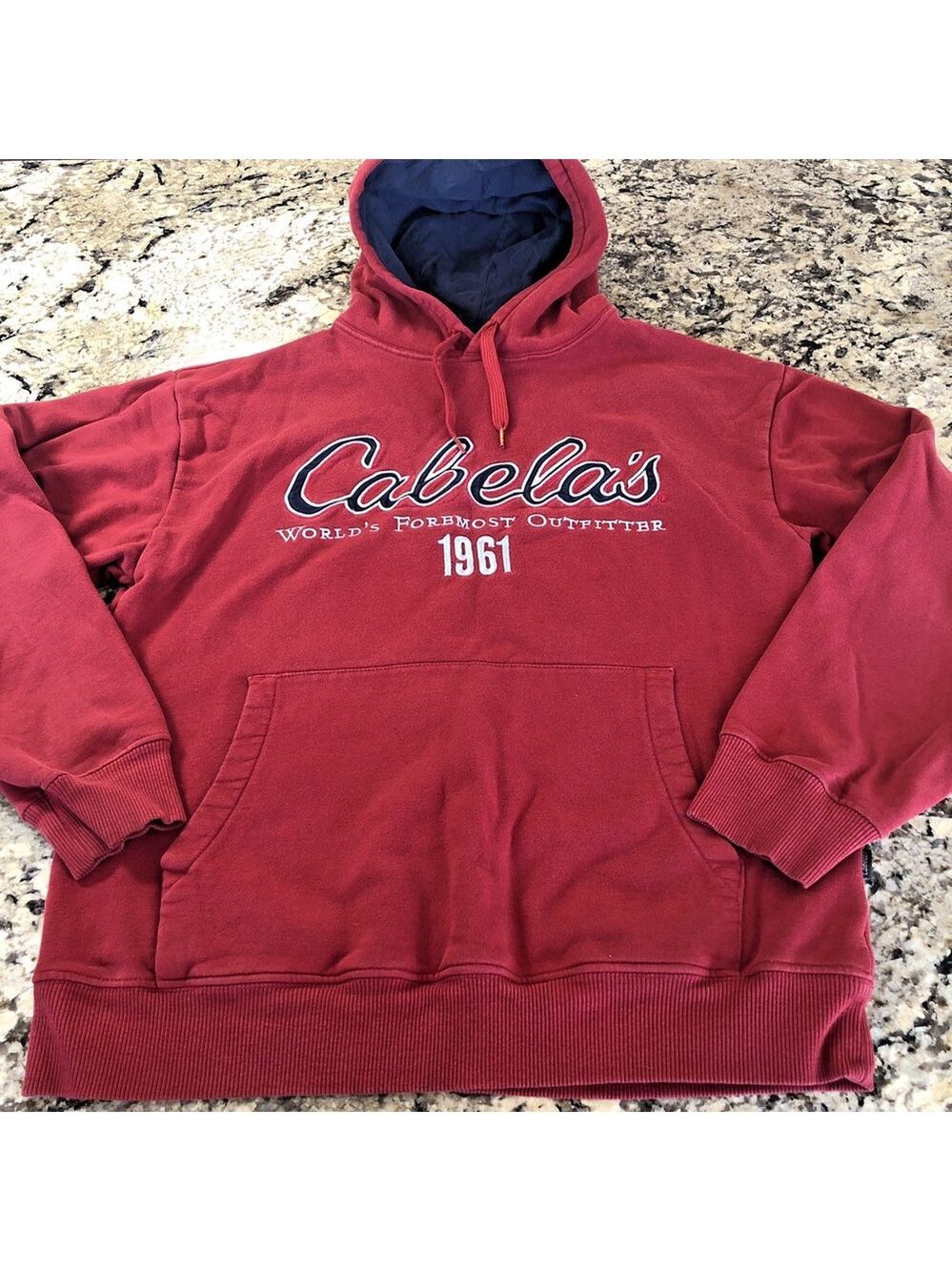 Size M Cabela’s Men’s Pullover Hoodie Sweater Outdoors Camping Hunting GT